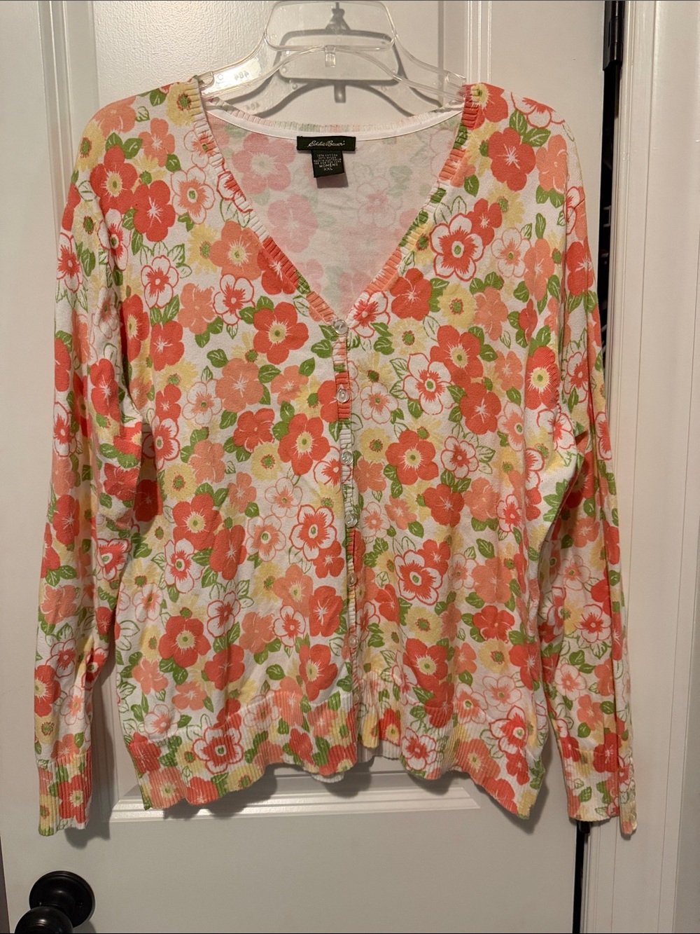 Eddie Bauer XXL Coral & Cream Cozy Floral V-Neck Button Down Sweater